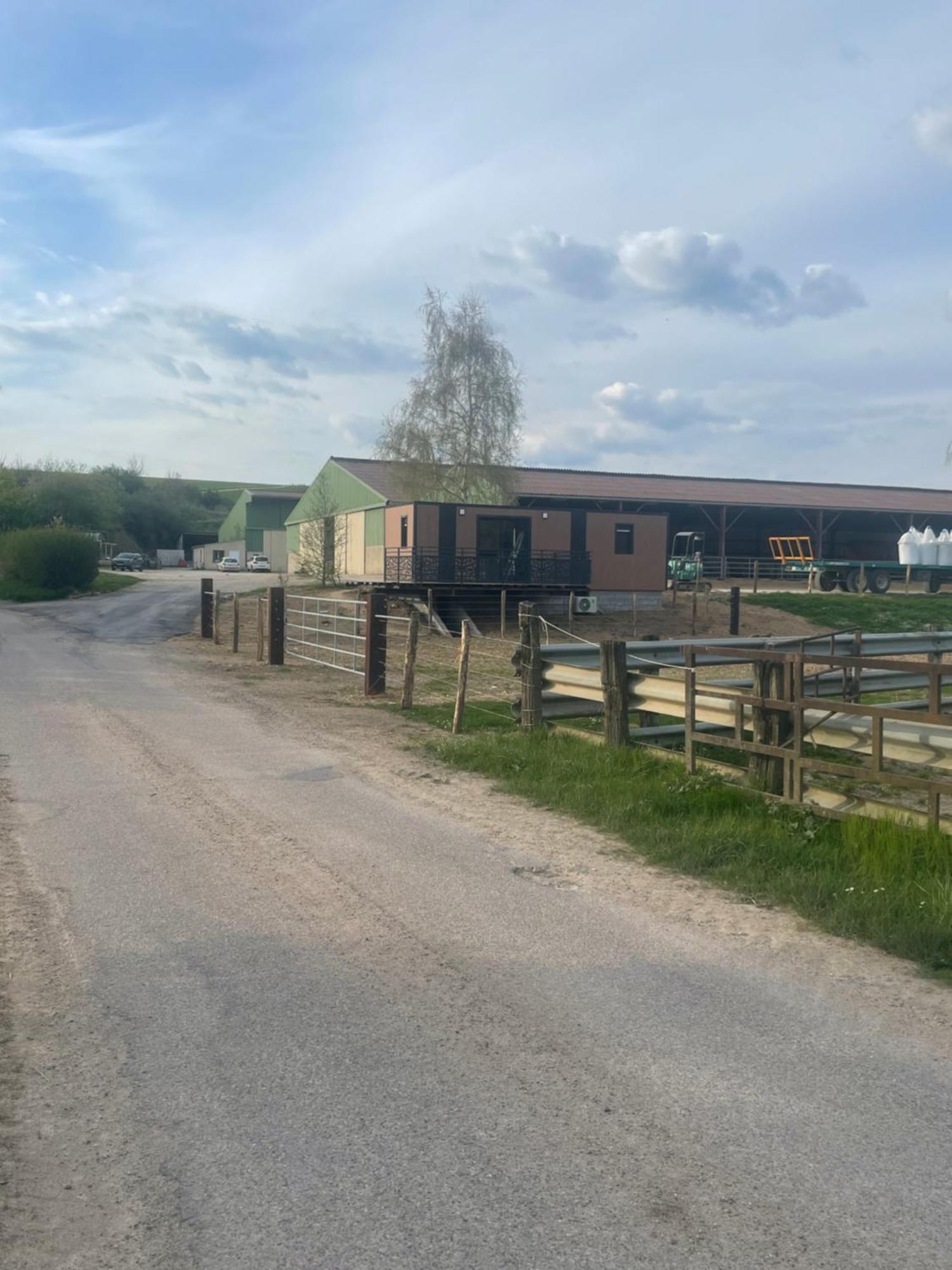 Au Coeur De La Ferme 2 Villa Lacroix-sur-Meuse Ngoại thất bức ảnh